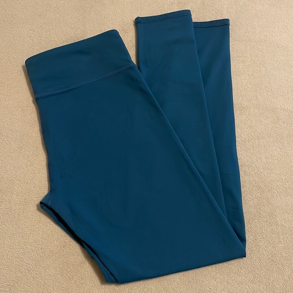 Fabletics Pants - ✨2/$10✨ Fabletics leggings